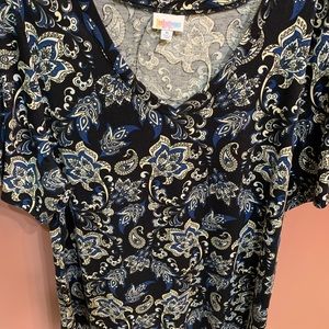 Lularoe Iris in XL